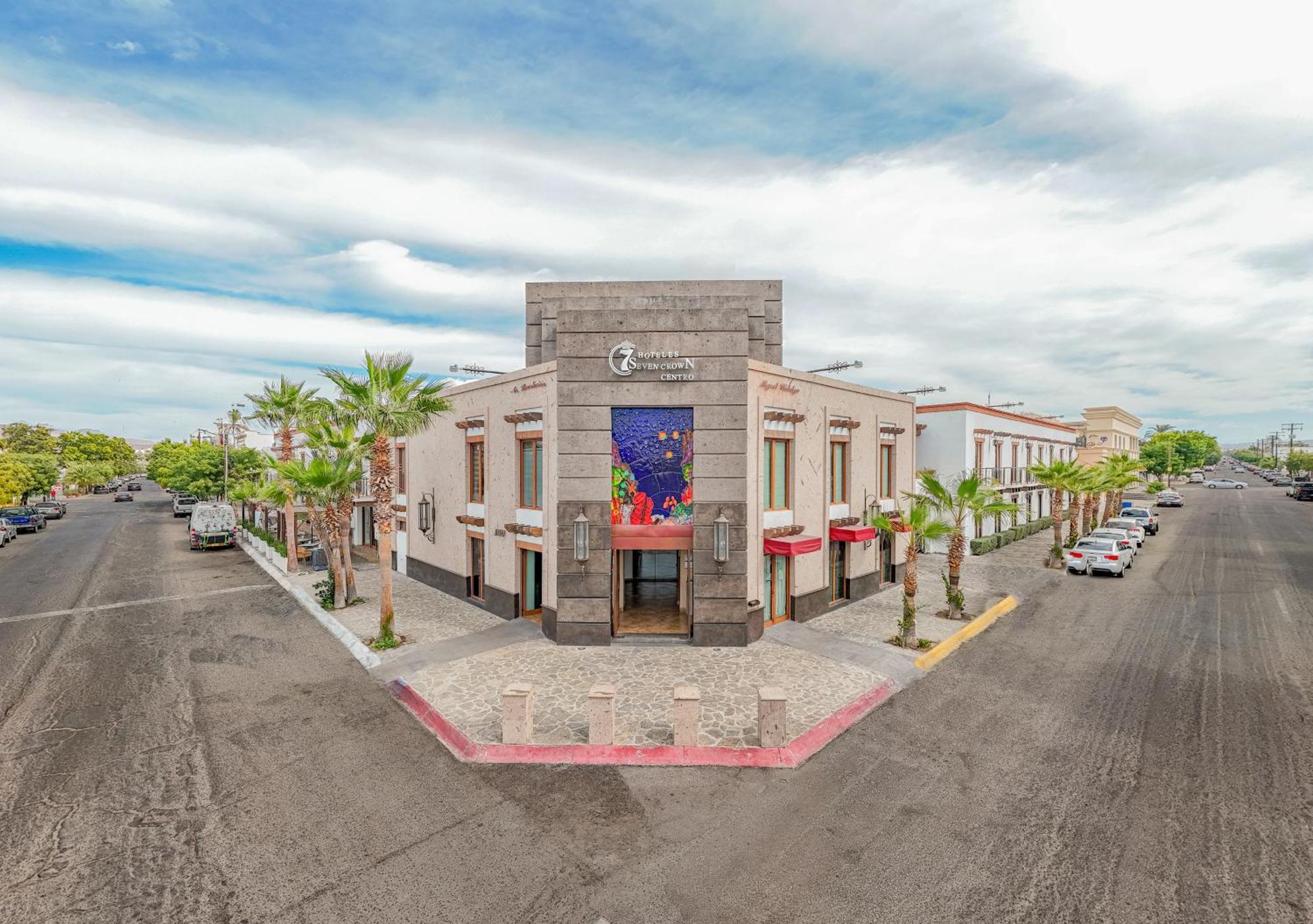 ホテル Seven Crown La Paz Centro Historico エクステリア 写真